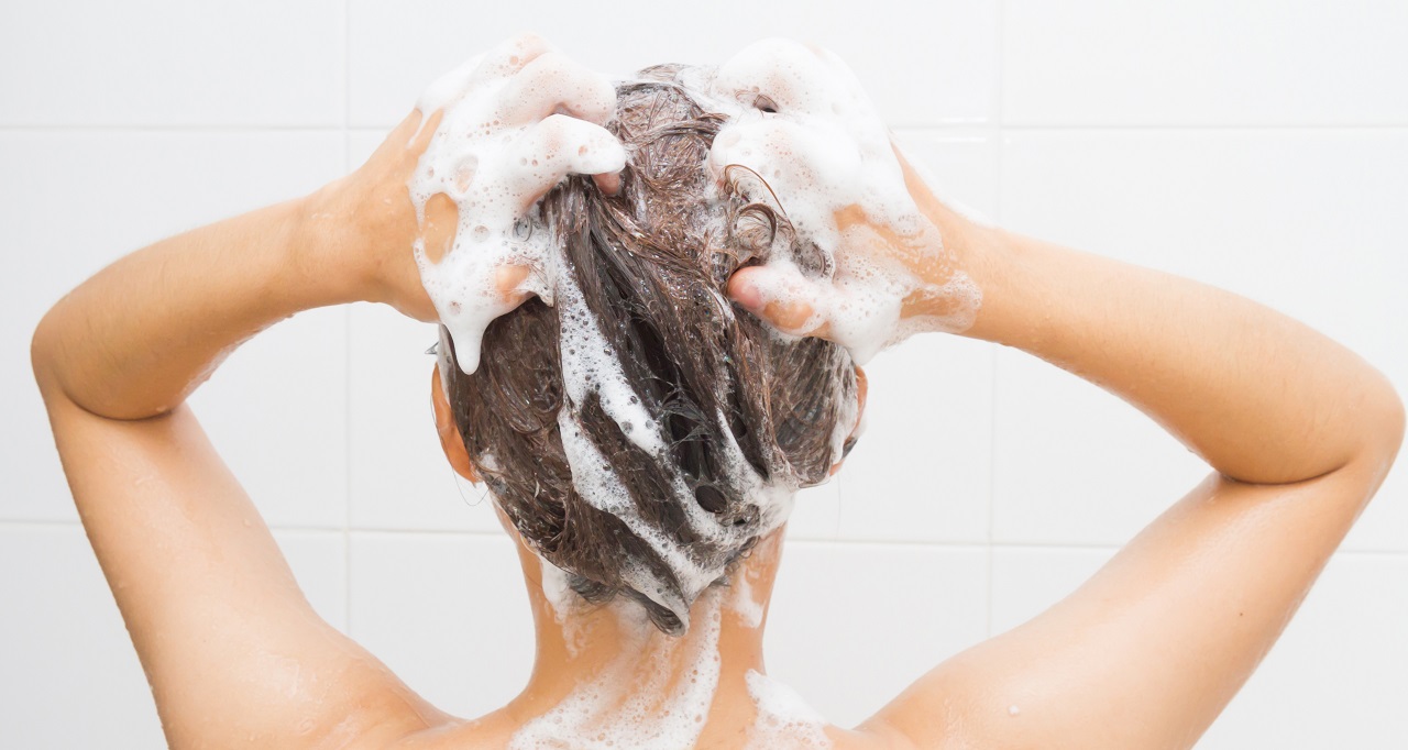 Czym się kierować przy wyborze szamponu do włosów?