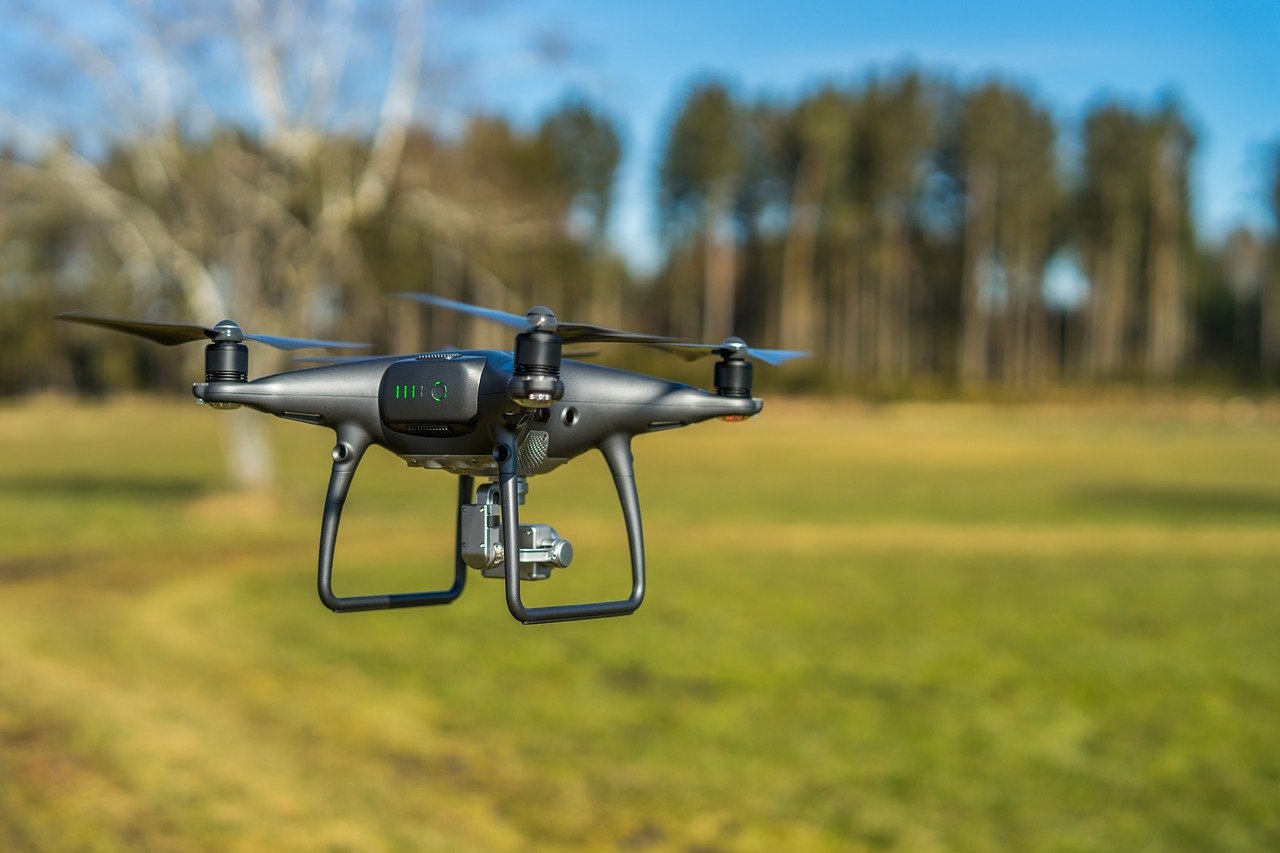 Czy sterowanie dronem jest trudne?